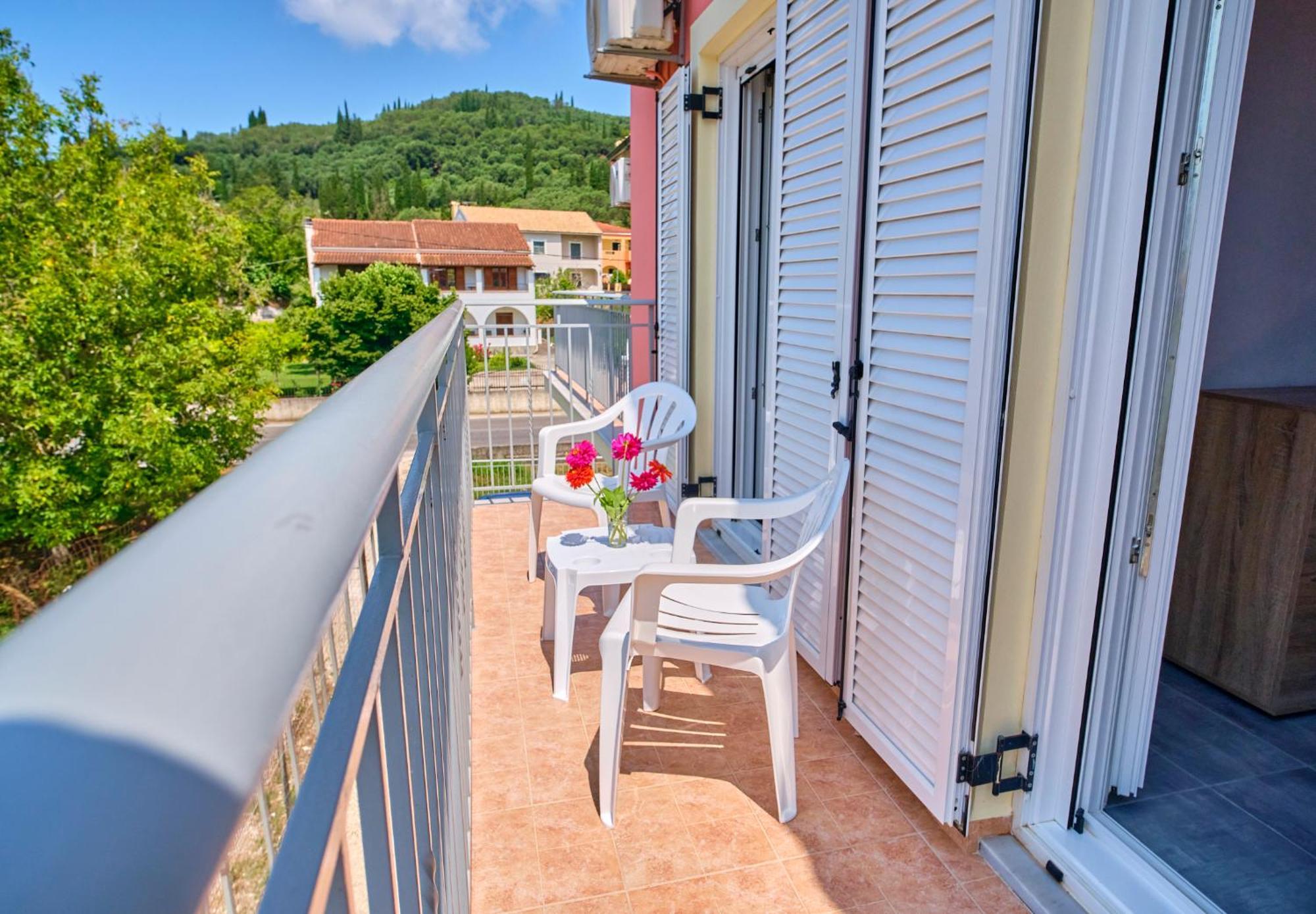 Stacys Near Sidari * Velonades (Corfu)